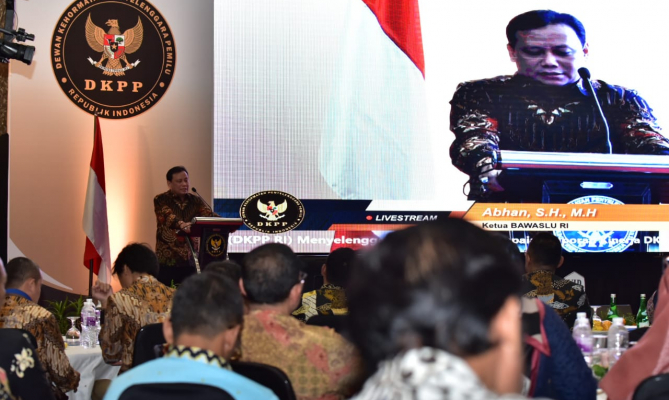Abhan: Bawaslu Tak Pernah Meninggalkan DKPP