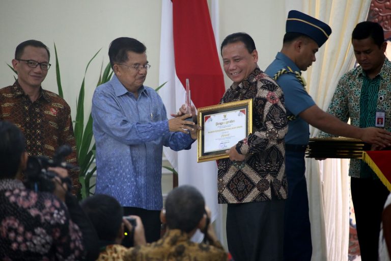 Bawaslu RI Peroleh Nilai Kualifikasi Badan Publik Informatif