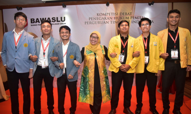 Dewi: Kompetisi Debat Beri Manfaat Bagi Bawaslu dan Demokrasi