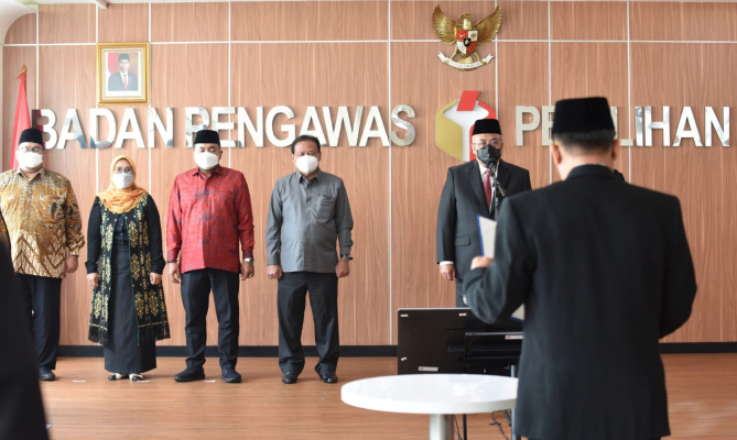 Lantik Enam Pejabat, Sekjen Minta Siapkan Diri Awasi Tahapan Pemilu 2024