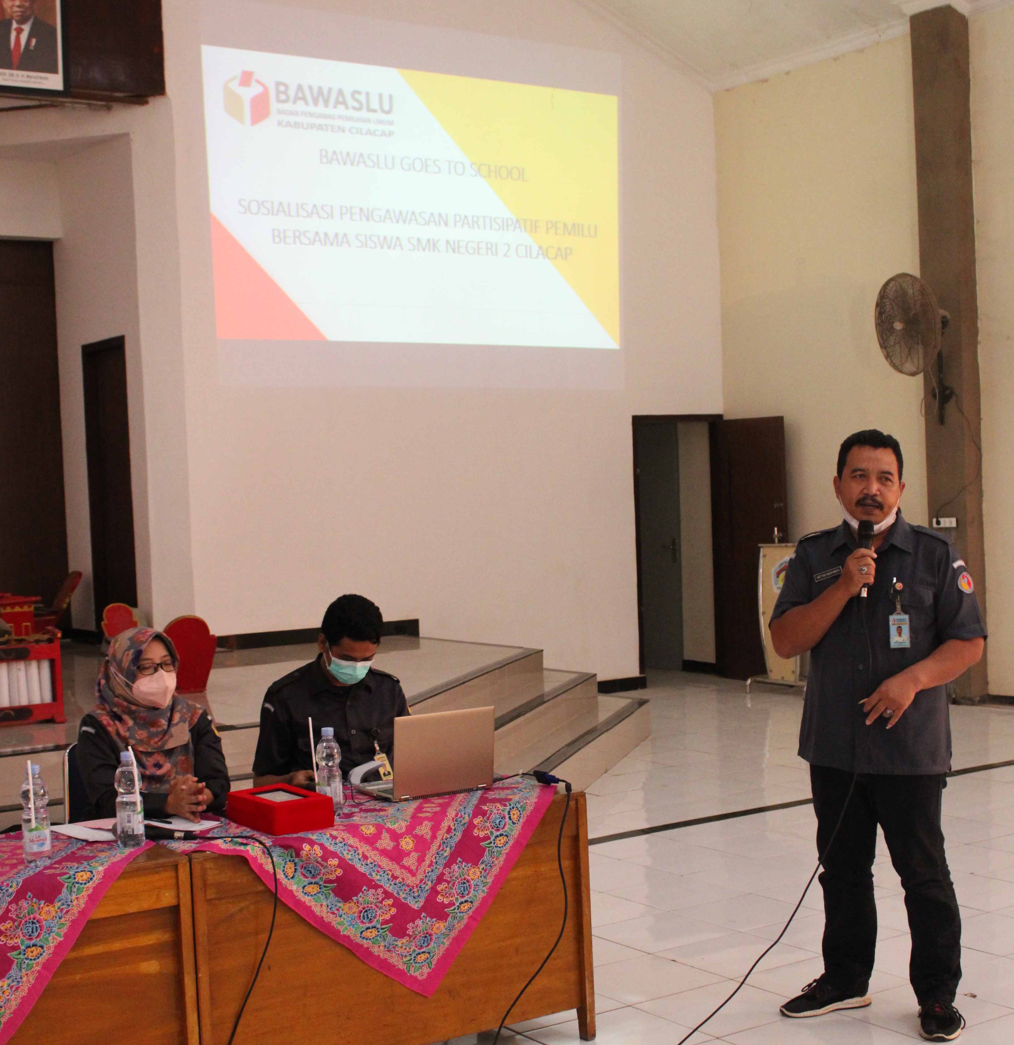 Bawaslu Goes To School, Sosialisasi Pengawasan Partisipatif Pemilu Bersama Siswa Smk Negeri 2 Cilacap