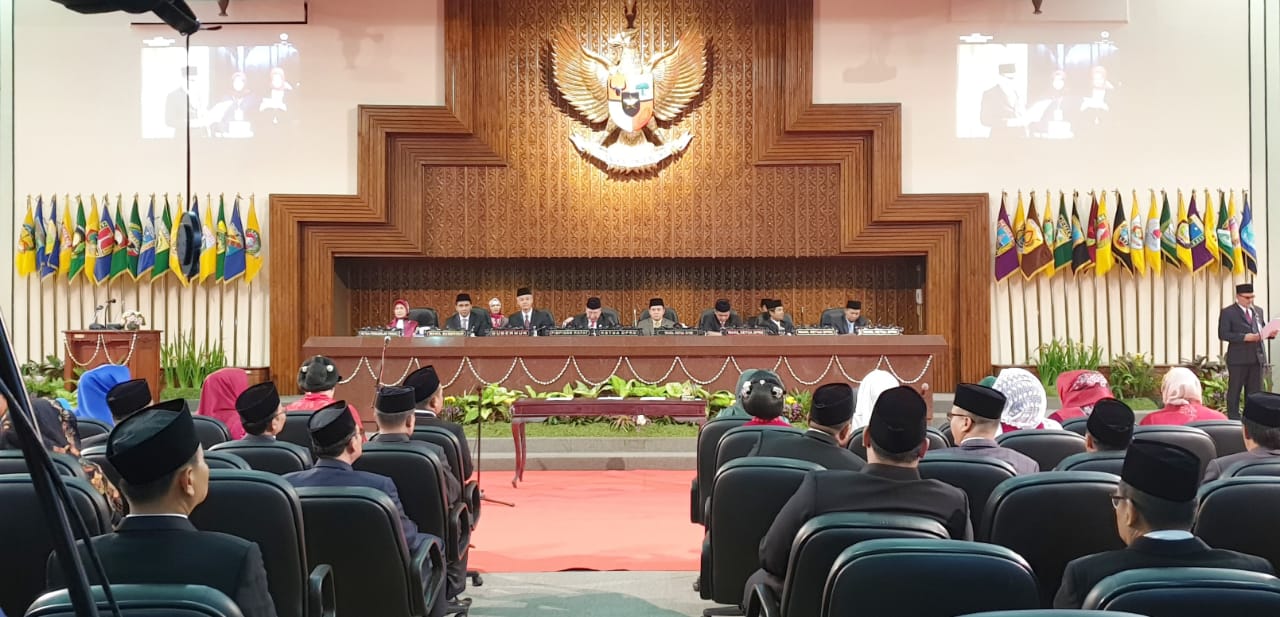 120 Aggota DPRD Provinsi Jawa Tengah Dilantik