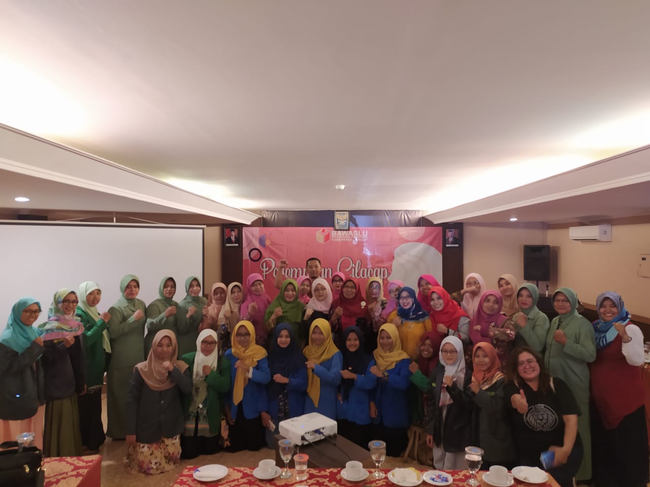 Komitmen Perempuan Cilacap Mengawasi