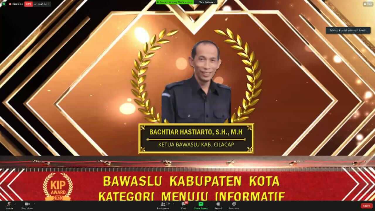 Bawaslu Cilacap mendapat kategori ‘Menuju Informatif’ pada Penganugrahan KIP Award 2020