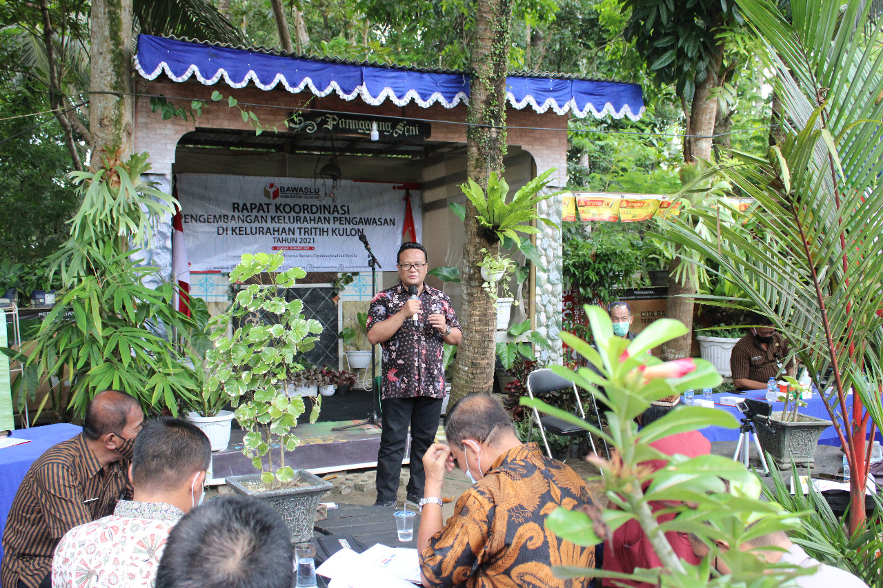 Pembentukan Kelurahan Pengawasan di Tritih Kulon, Cilacap Utara