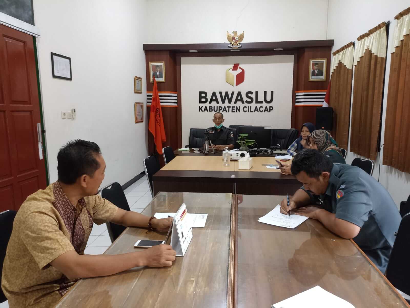 Rapat Pleno Pembahasan Webinar Pojok Pengawasan dan Rapat BMN