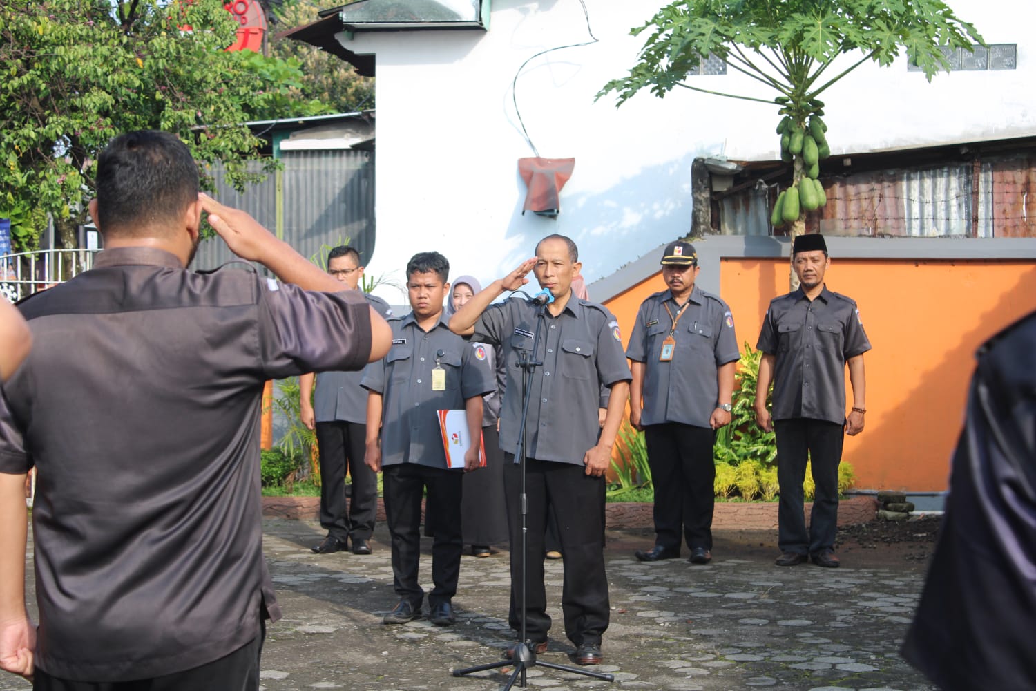 Tahapan telah dimulai, Bawaslu Cilacap Laksanakan Apel Siaga Pengawasan Pemilu 2024