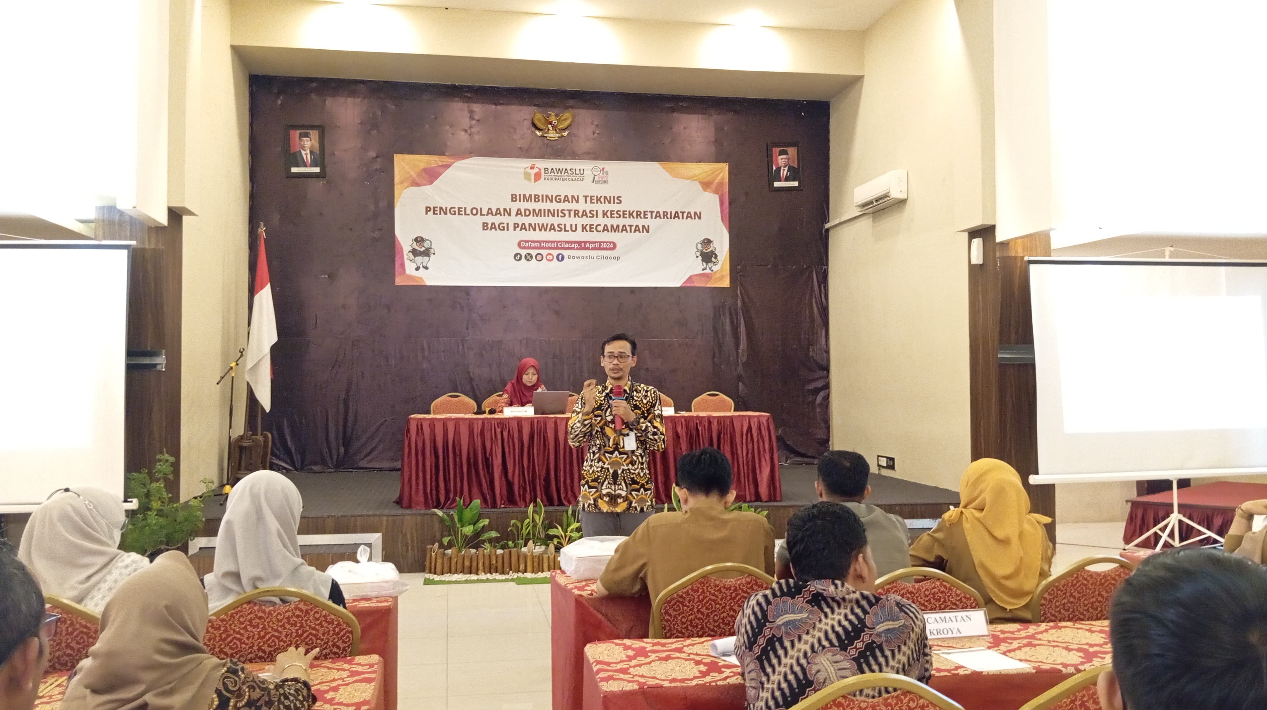 Bimbingan Teknis Pengelolaan Administrasi Kesekretariatan Bagi Panwaslu Kecamatan Dalam Pengawasan Penyelenggaraan Tahapan Pemilu dan Pemilihan Tahun 2024