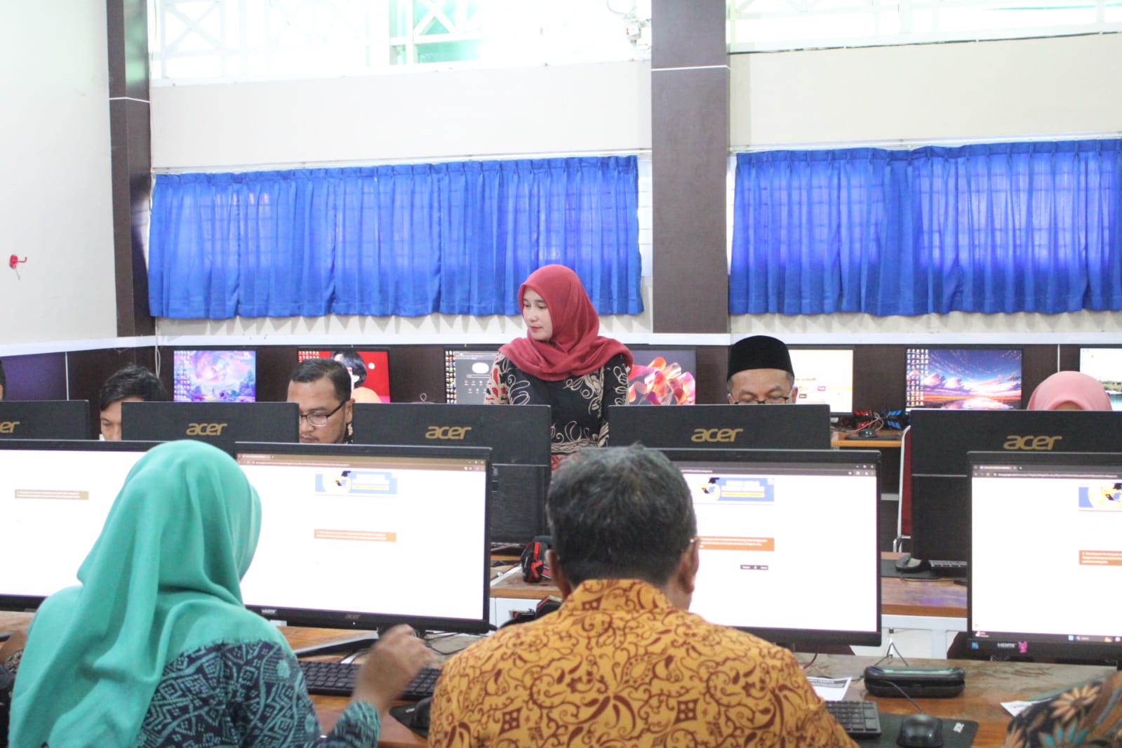 Evaluasi Penilaian Kinerja Panwaslu Kecamatan Existing untuk Pemilihan Serentak 2024 di SMK N 1 Cilacap
