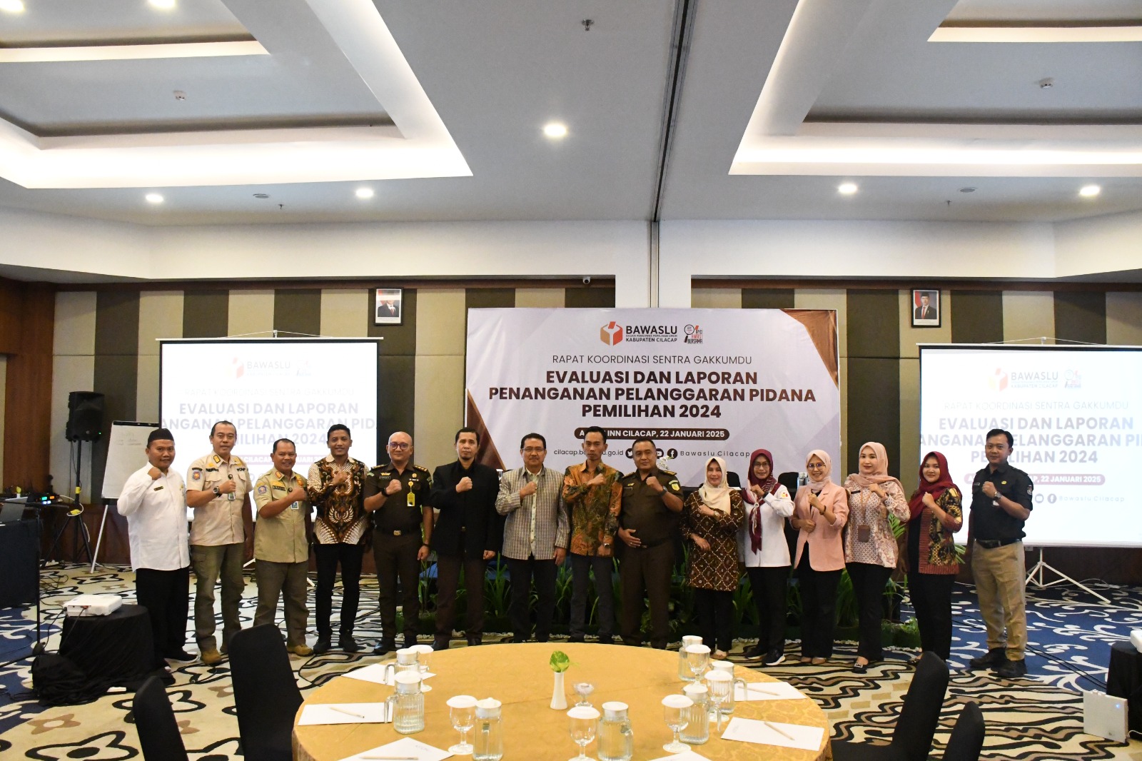 Rapat Koordinasi Sentra Gakkumdu Evaluasi dan Laporan Penanganan Pelanggaran Pidana Pemilihan 2024