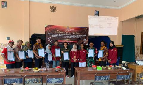 Panwascam Kesugihan melakukan monitoring pengawasan terhadap rapat pleno DPSHP 