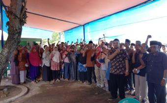 Sosialisasi Pengawasan, Bawaslu Cilacap Ngobras (Ngobrol Santai) Bareng Nelayan