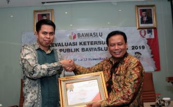 Abhan Minta Jajaran Bawaslu Pertahankan Prestasi Badan Publik Informatif 2019