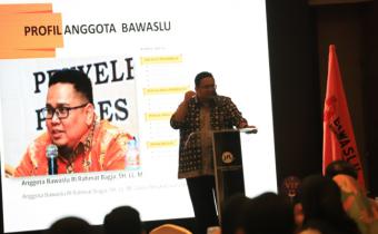 Bagja Harap Staf Bawaslu Lanjutkan Pendidikan