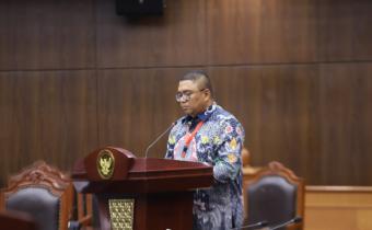 Bawaslu Beri Keterangan dalam Sidang Judicial Review UU Pilkada