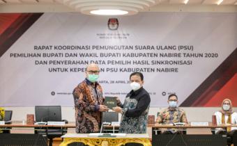 Terima Data Pemilih Sinkronisasi Nabire, Abhan: Penting Kami Cermati Saat Coklit