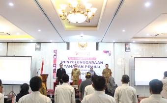 Sudah Masuk Tahapan Pemilu, Bawaslu Kabupaten Cilacap Melakukan Pembekalan Bersama Panwascam