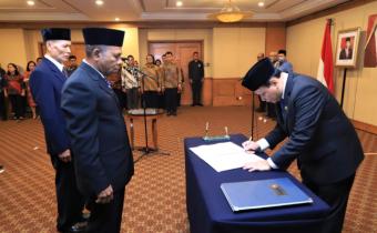 Lantik PAW Anggota Bawaslu Daerah, Abhan Minta cepat Adaptasi Bekerja