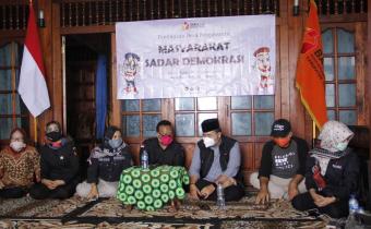 Pembinaan Desa Anti Politik Uang di “Nepal van Java