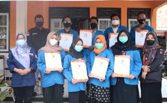 Diskusi Demokrasi dan Pengawasan Partisipatif Bersama Mahasiswa STIE Muhammadiyah Cilacap