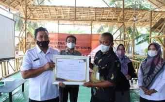 RAPAT KOORDINASI PENGEMBANGAN DESA ANTI POLITIK UANG DESA REJA MULYA KECAMATAN KEDUNGREJA KABUPATEN CILACAP