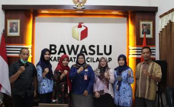 Rapat Kerja Pengawasan Pemutakhiran Data Pemilih Tetap Berkelanjutan