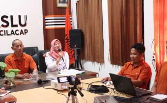 Peningkatan Kapasitas SDM Dengan Tema “ Metode Dan Teknik Public Speaking Bagi Mc (Master Of Ceremony) Serta Keprotokolan