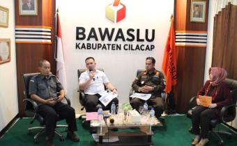 Webinar Kesiapan Sentra Gakkumdu  Dalam Proses Penanganan Tindak Pidana Pemilu