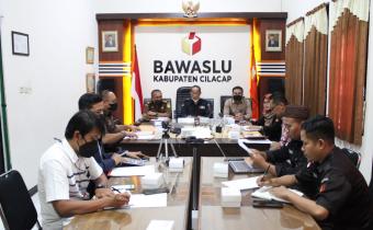 Rapat Konsolidasi Sentra Gakkumdu Bawaslu Cilacap