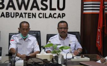 Dalam Rangka Meningkatkan Layanan Hukum, Bawaslu Kabupaten Cilacap Menggelar Rapat Pengelolaan Layanan Hukum dan Pengelolaan JDIH