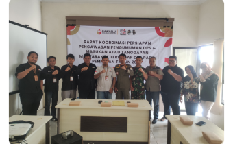 Panwascam Cilacap Tengah Laksanakan Rakor Persiapan Pengawasan Pengumuman DPS 