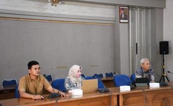 Rapat Koordinasi Pengawasan Logistik dan Persiapan Wawancara Pembentukan Pengawas TPS Pemilihan Tahun 2024