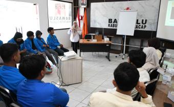 kelas demokrasi1